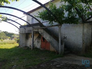 Maison 2 Chambres à Vila Facaia