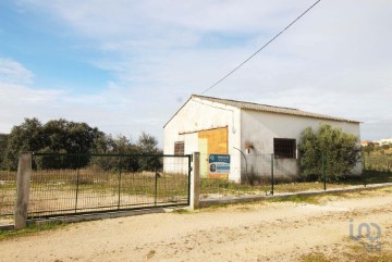 Bâtiment industriel / entrepôt à Casais e Alviobeira
