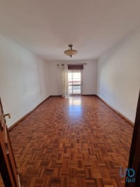 Apartment 2 Bedrooms in São Clemente