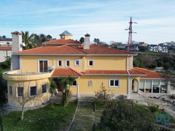 House 5 Bedrooms in Adoufe e Vilarinho de Samardã