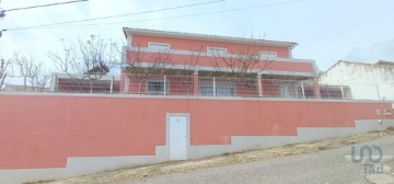 Maison 4 Chambres à Aldeia Galega da Merceana e Aldeia Gavinha