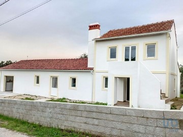 Maison 3 Chambres à Gondemaria e Olival