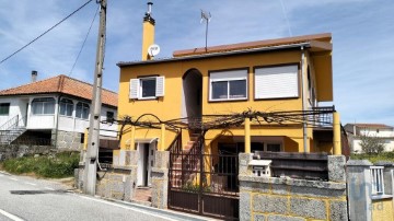 Maison 4 Chambres à Aguiar da Beira e Coruche