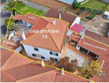 House 3 Bedrooms in Lamas e Cercal