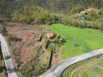 Land in Vila Maior