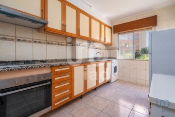 Apartamento 2 Quartos em Faro (Sé e São Pedro)