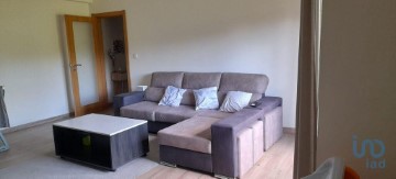 Apartment 3 Bedrooms in Abraveses