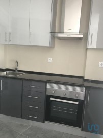 Apartamento 2 Quartos em Sacavém e Prior Velho