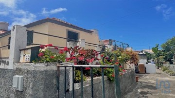 Moradia 4 Quartos em Ponta Delgada