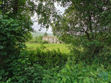 Quintas e casas rústicas  em Famalicão