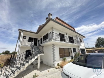 House 6 Bedrooms in Lameiras