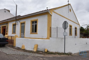 Quintas e casas rústicas 3 Quartos em Mouriscas