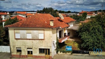 Casa o chalet 8 Habitaciones en Bougado (São Martinho e Santiago)