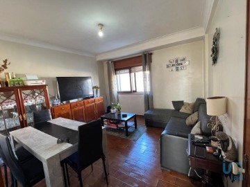 Apartment 3 Bedrooms in Santa Marinha e São Pedro da Afurada
