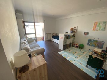 Apartment 1 Bedroom in Matosinhos e Leça da Palmeira