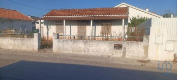 House 2 Bedrooms in Palmela