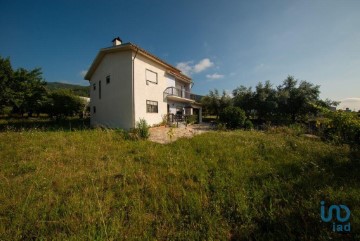 Maison 3 Chambres à Lousã e Vilarinho