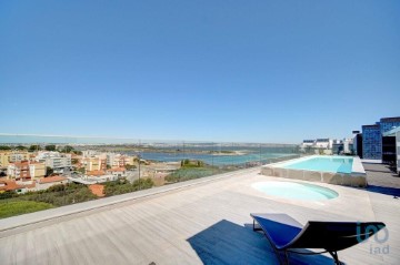 Apartment 1 Bedroom in Seixal, Arrentela e Aldeia de Paio Pires