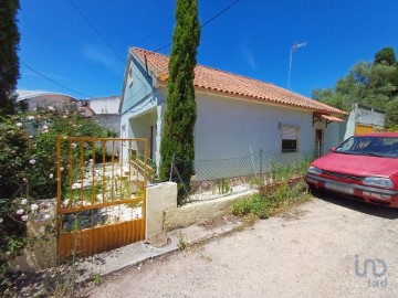 Maison 3 Chambres à A dos Cunhados e Maceira