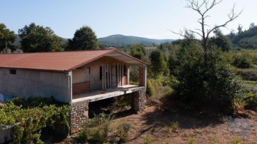 House  in Vila Nova do Ceira