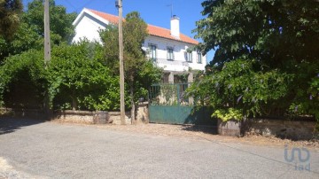 House 5 Bedrooms in Sabugal e Aldeia de Santo António