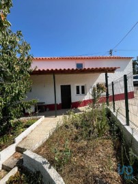 House 3 Bedrooms in Sobreira Formosa e Alvito da Beira