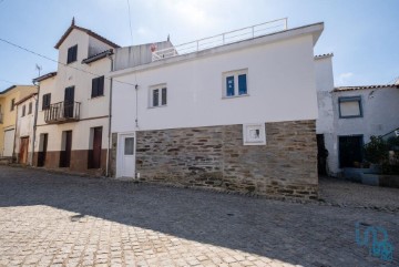 Maison 2 Chambres à Pinheiro de Coja e Meda de Mouros