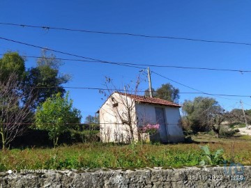 Moradia  em Alcobaça e Vestiaria