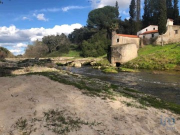 House 4 Bedrooms in Ponte de Sor, Tramaga e Vale de Açor