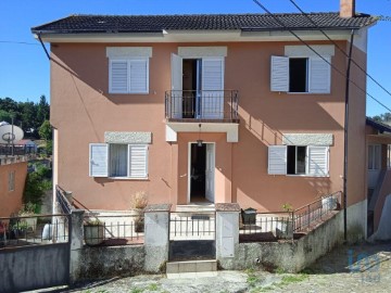 Maison 5 Chambres à Abaças