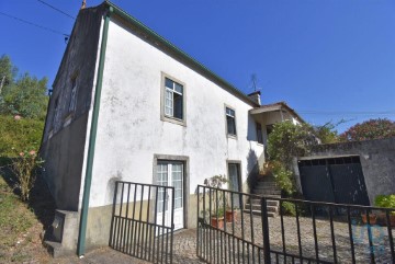 Maison 4 Chambres à São Miguel, Santa Eufémia e Rabaçal