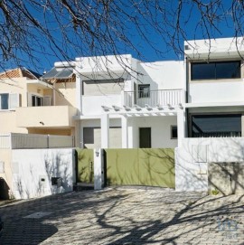 House 3 Bedrooms in Montenegro