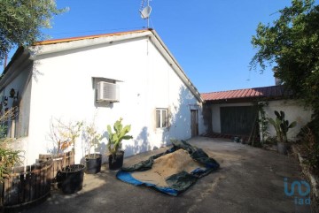 House 3 Bedrooms in São João Baptista e Santa Maria dos Olivais