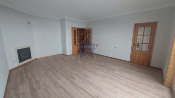 Apartamento T2, Cidade da Maia