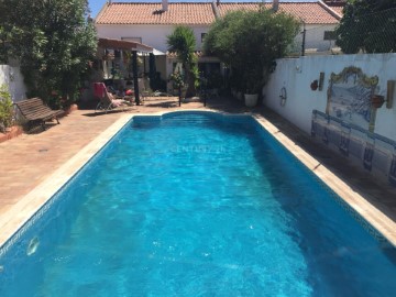 House 4 Bedrooms in Tavira (Santa Maria e Santiago)