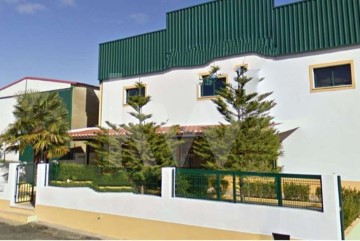 Bâtiment industriel / entrepôt à Fronteira