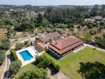 Maisons de campagne 4 Chambres à Vale de Santarém