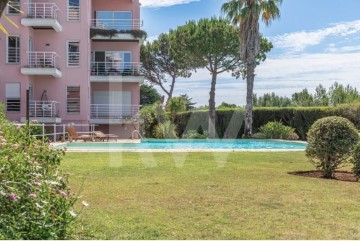 Apartamento 5 Quartos em Carcavelos e Parede