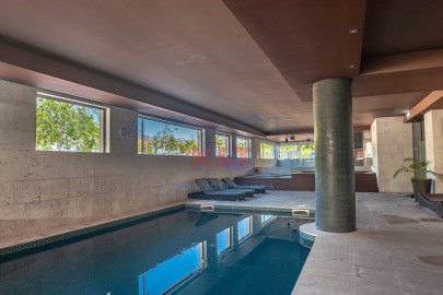 2 piscina interior