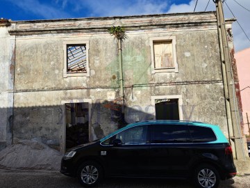 House in Atouguia da Baleia