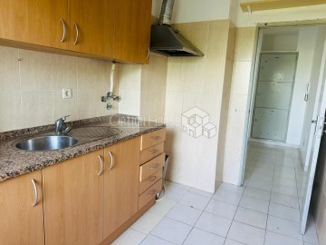 Apartamento T3, 85m2, Marvila, metro
