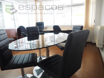 Escritórios Vale Figueira - Sala 13m2