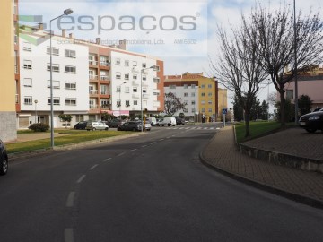 Loja fabrico próprio/café/snack bar