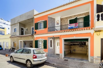 House 3 Bedrooms in Vila Real de Santo António