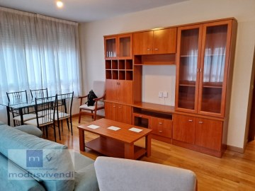 Apartment 2 Bedrooms in Villaobispo de las Regueras