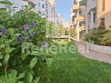 Apartamento 3 Quartos em Faro (Sé e São Pedro)