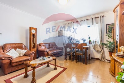 Apartamento 2 Quartos em Agualva e Mira-Sintra