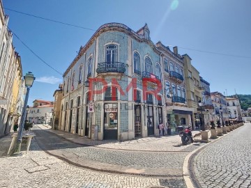 Edificio en Aljubarrota