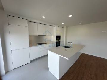 cozinha equipada - T2 para venda em Vila Nova de F