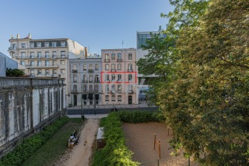 Piso 4 Habitaciones en Campo de Ourique